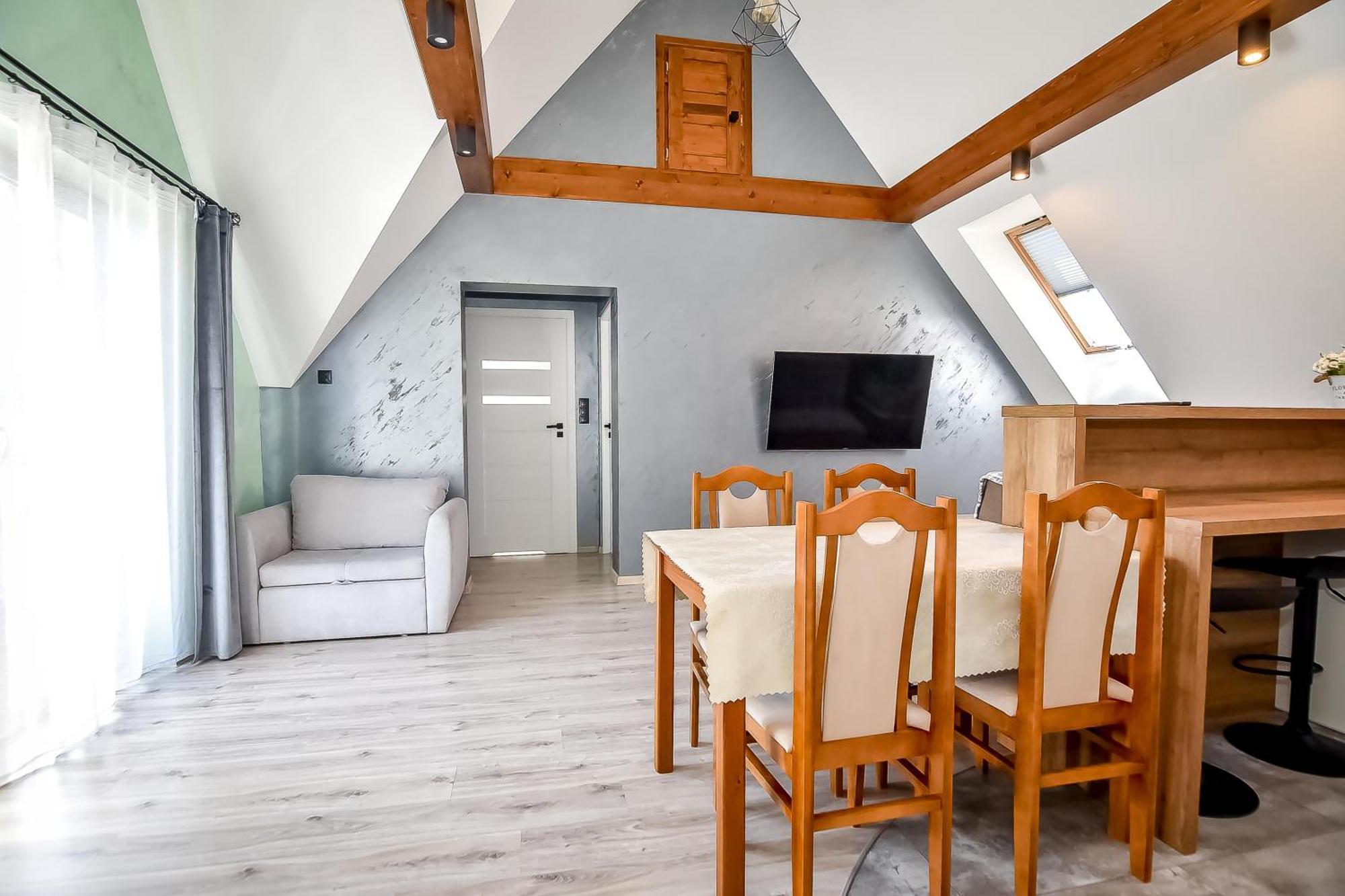 U Topora Dakar Z Jacuzzi Chalet Ciche Małe