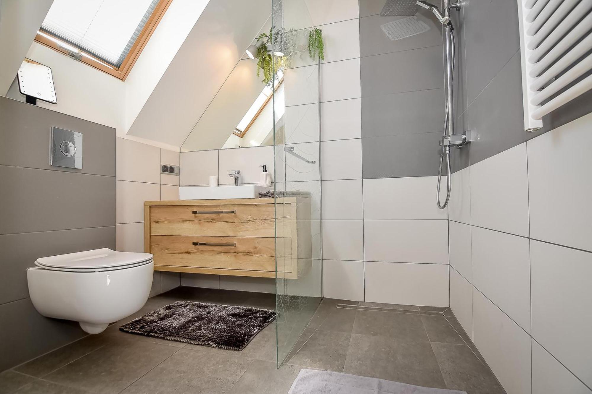 U Topora Dakar Z Jacuzzi Chalet Ciche Małe